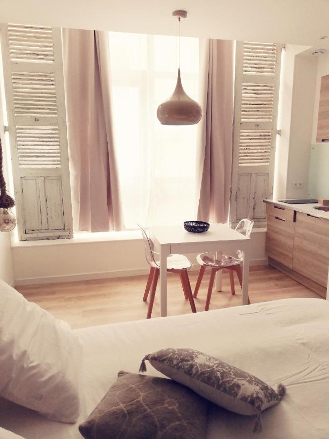 Suite 24 Appart'Hotel-3 Etoiles Le Creusot Kültér fotó